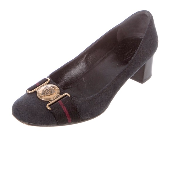 Gucci Web-trimmed GG Supreme Pumps - Picture 1 of 10